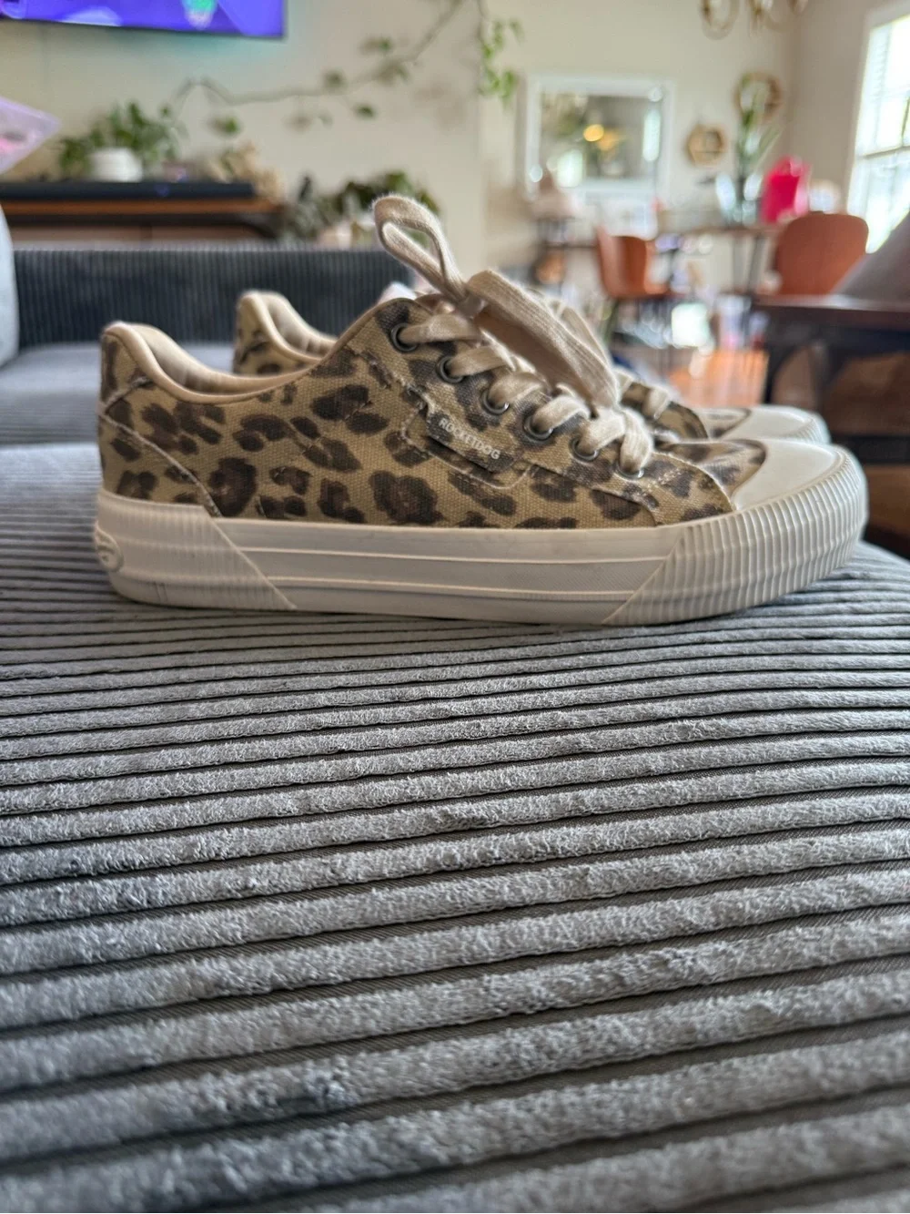 Rocket Dog leopard pattern